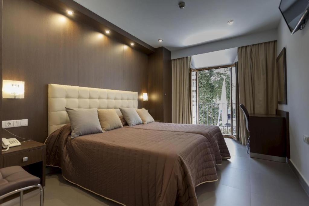Hotel Rambla Emerita, Centro Ciudad Μέριδα Εξωτερικό φωτογραφία