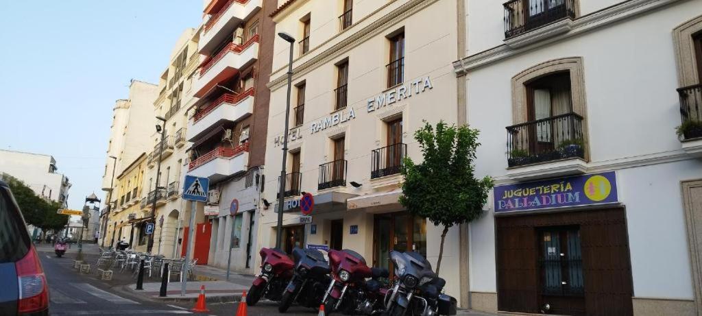 Hotel Rambla Emerita, Centro Ciudad Μέριδα Εξωτερικό φωτογραφία