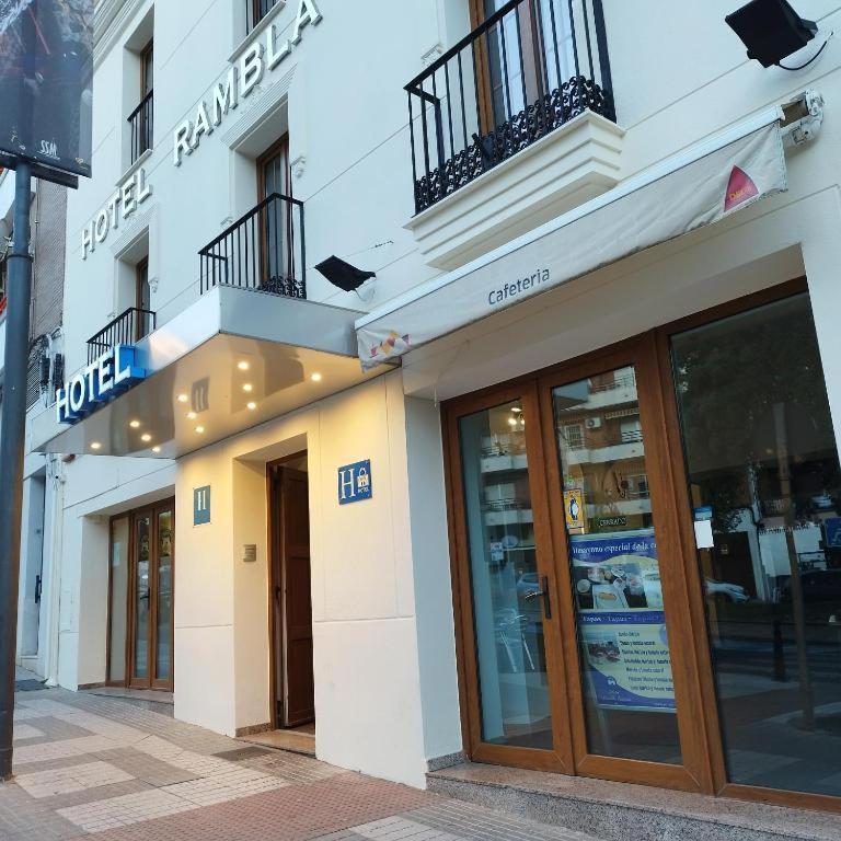 Hotel Rambla Emerita, Centro Ciudad Μέριδα Εξωτερικό φωτογραφία