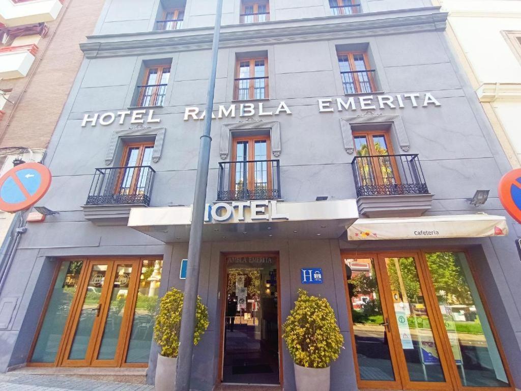 Hotel Rambla Emerita, Centro Ciudad Μέριδα Εξωτερικό φωτογραφία