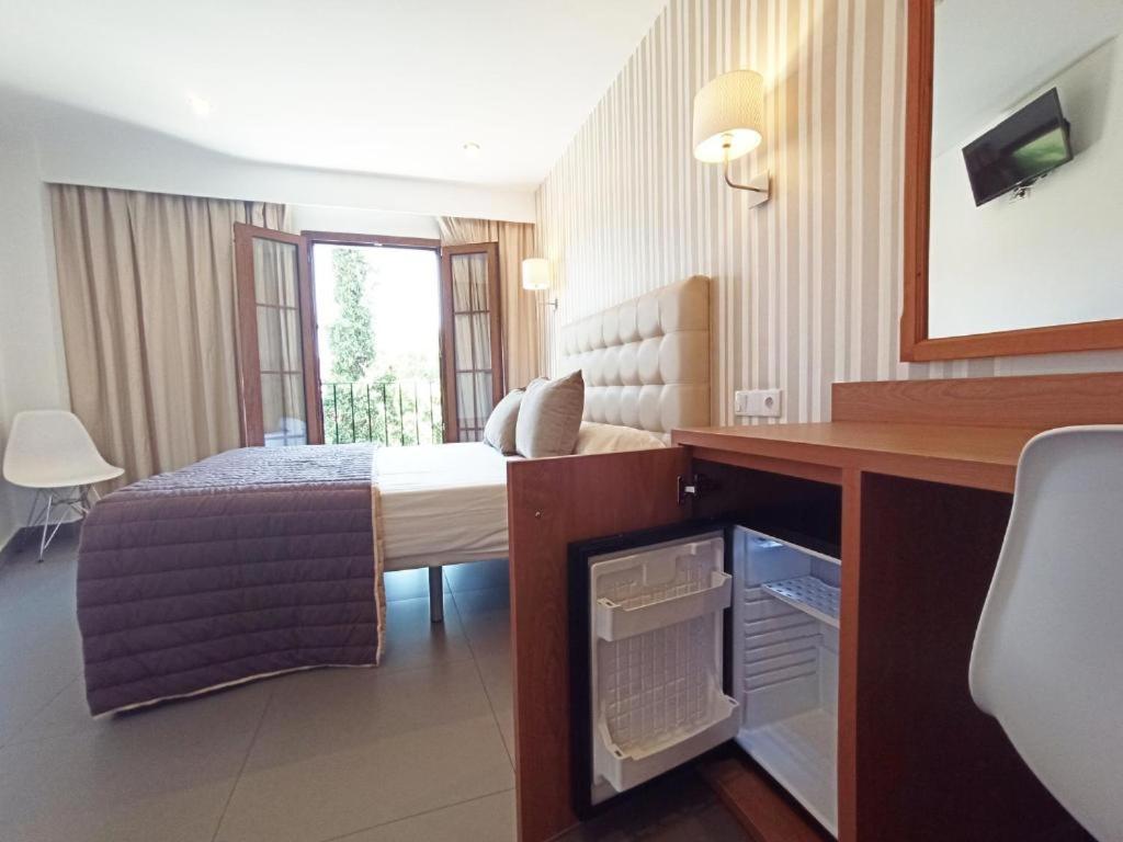 Hotel Rambla Emerita, Centro Ciudad Μέριδα Εξωτερικό φωτογραφία